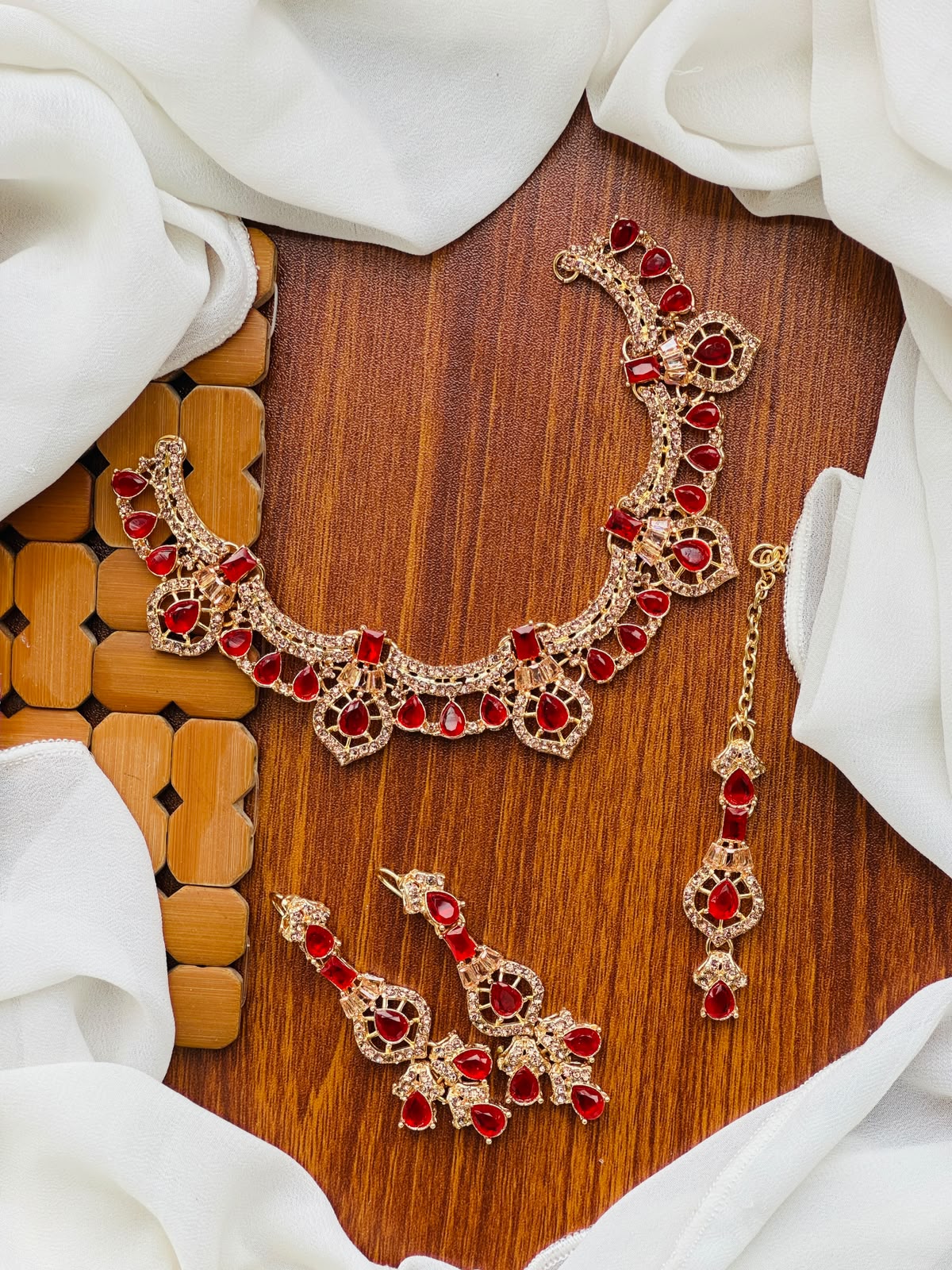 Casual Wear-Regal Crystal & Gemstone Necklace Set