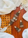 Casual Wear-Royal Emerald & Pearl Jewelry Set