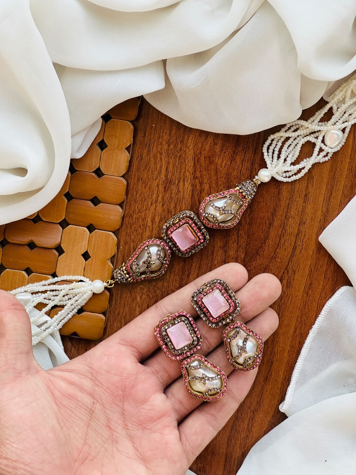 Casual Wear-Soft Pink and Baroque Pearl Set