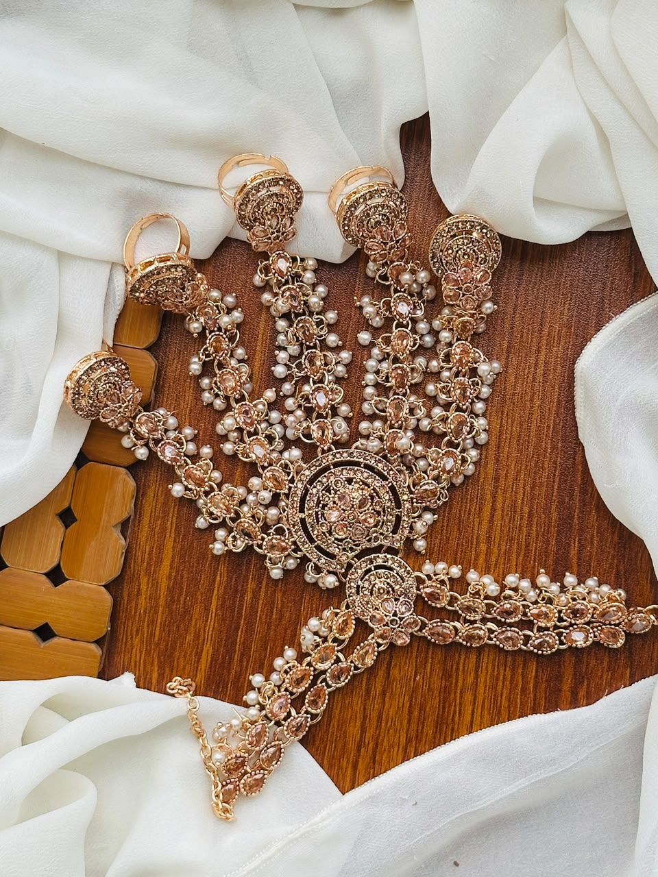 Casual Wear-Royal Kundan &Pearl Hathphool